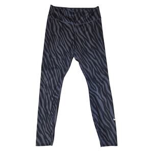 EUC Nike black on grey zebra tiger stripes print, yoga‎ pants, leggings sz Med
